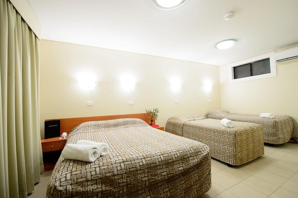 Liberty Plains Motor Inn Сидней Экстерьер фото
