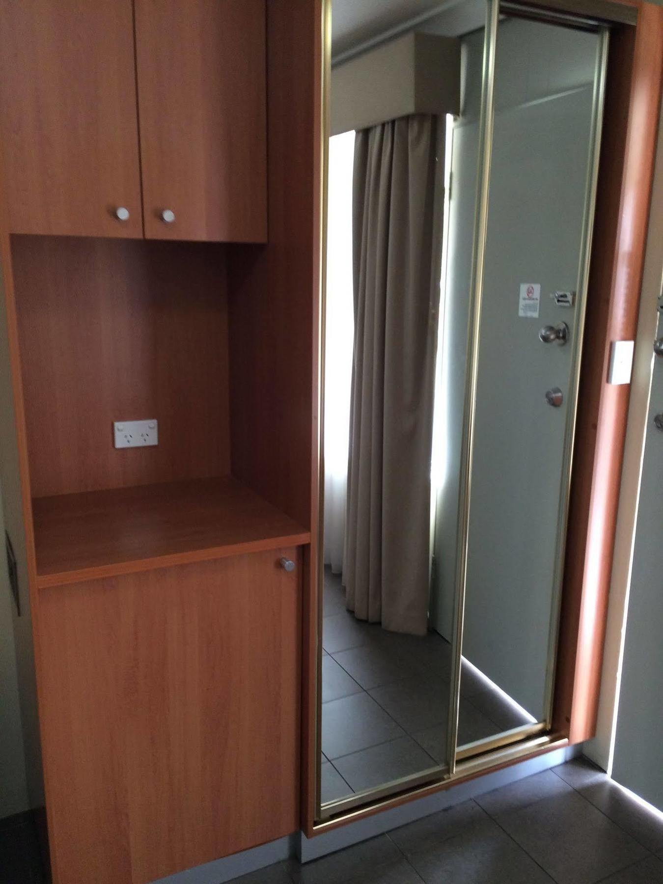 Liberty Plains Motor Inn Сидней Экстерьер фото